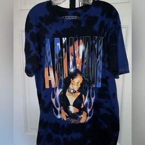 Black and blue tie-dye oversized graphic t-shirt